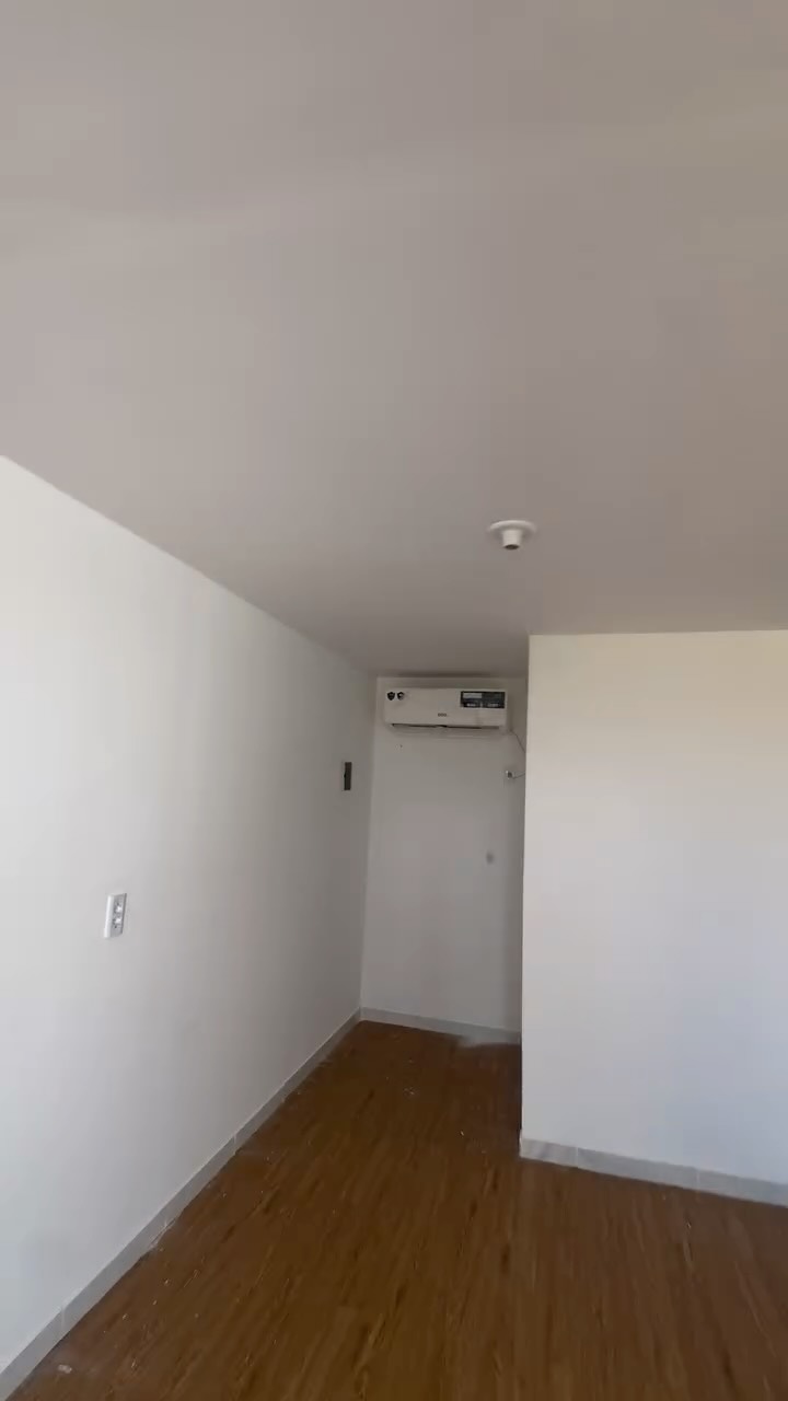 Interior de contêiner escritório climatizado