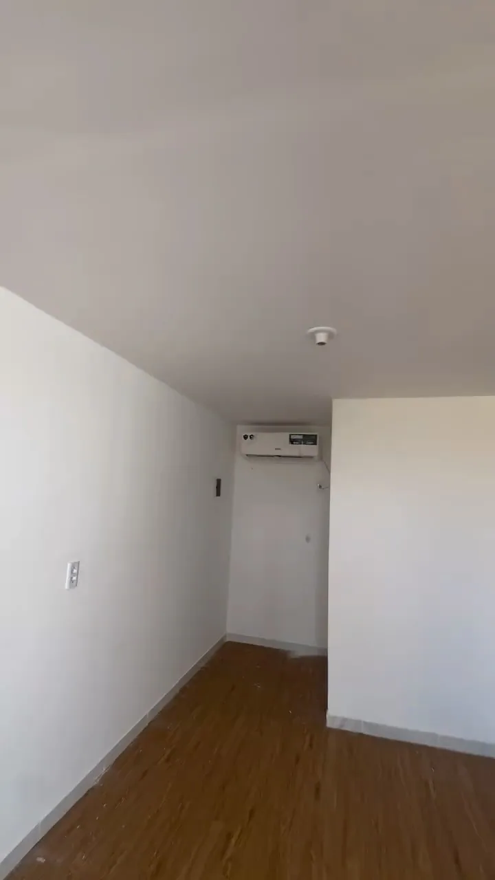 Interior de contêiner escritório climatizado